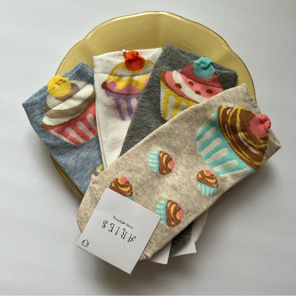 Sweet Cupcakes Socks Set